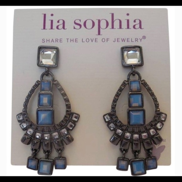 Lia Sophia Jewelry - 🆕🥳HP🥳 Lia Sophia Hematite Dangle Earrings 2.25”